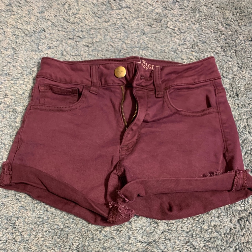 American Eagle red shorts